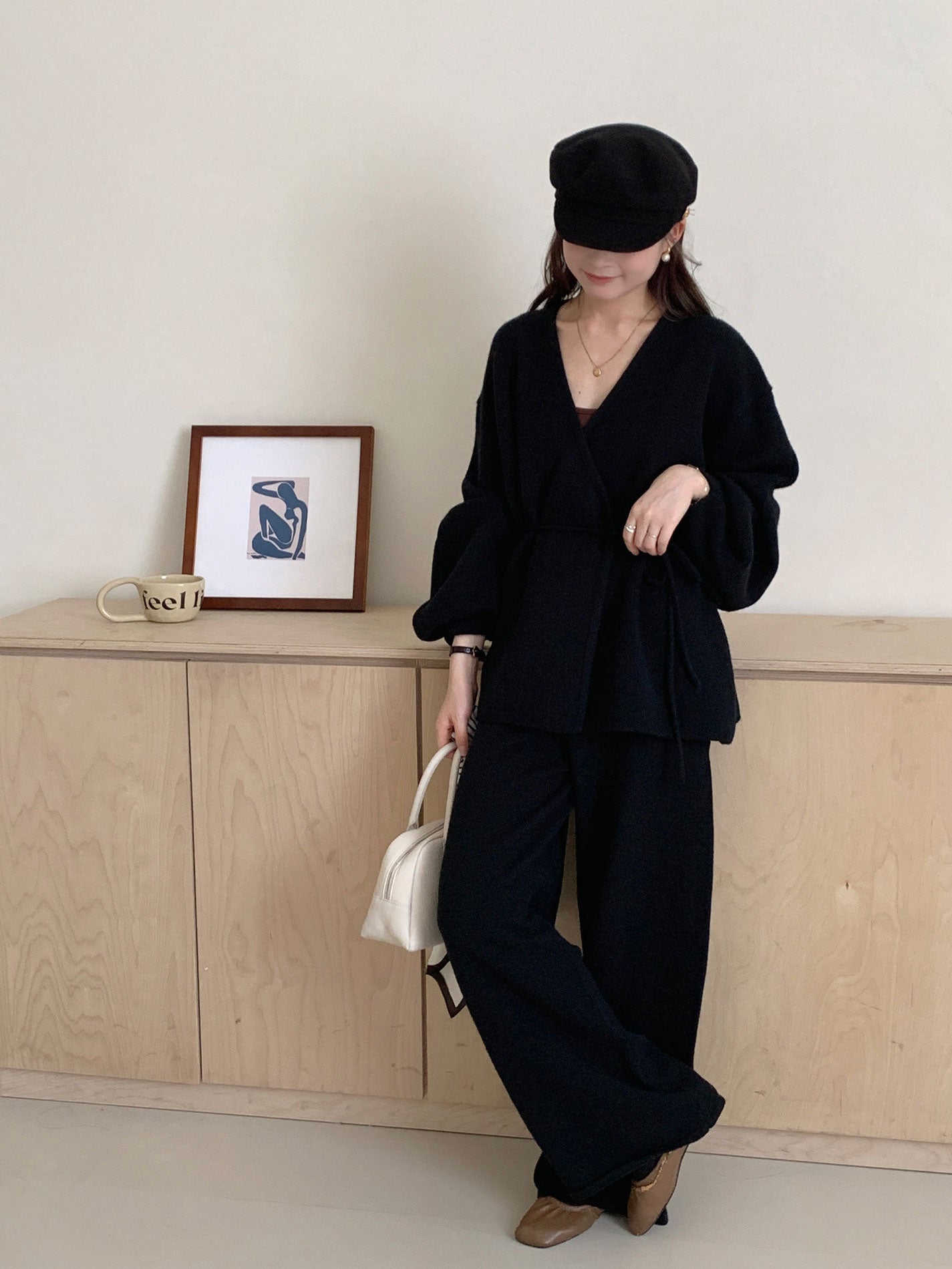 Qadınlar üçün Payız Yeni Stil İki Parçalı Kostyum Dəsti: Yüksək Səviyyəli Dəbli və Gənclik Üçün Gündəlik Şalvar və Trikotaj Sviter