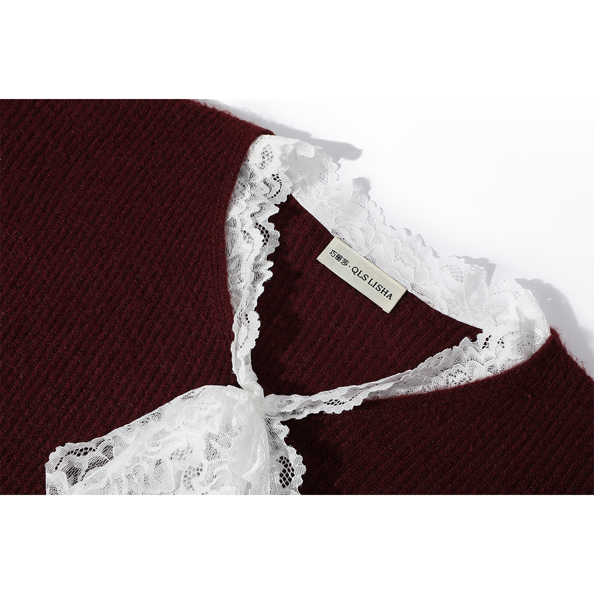 Chola Lisa-nın qadınlar üçün şirin və rahat qırmızı Milad sviteri, payız və qış üçün unikal və gözəl toxunmuş top.