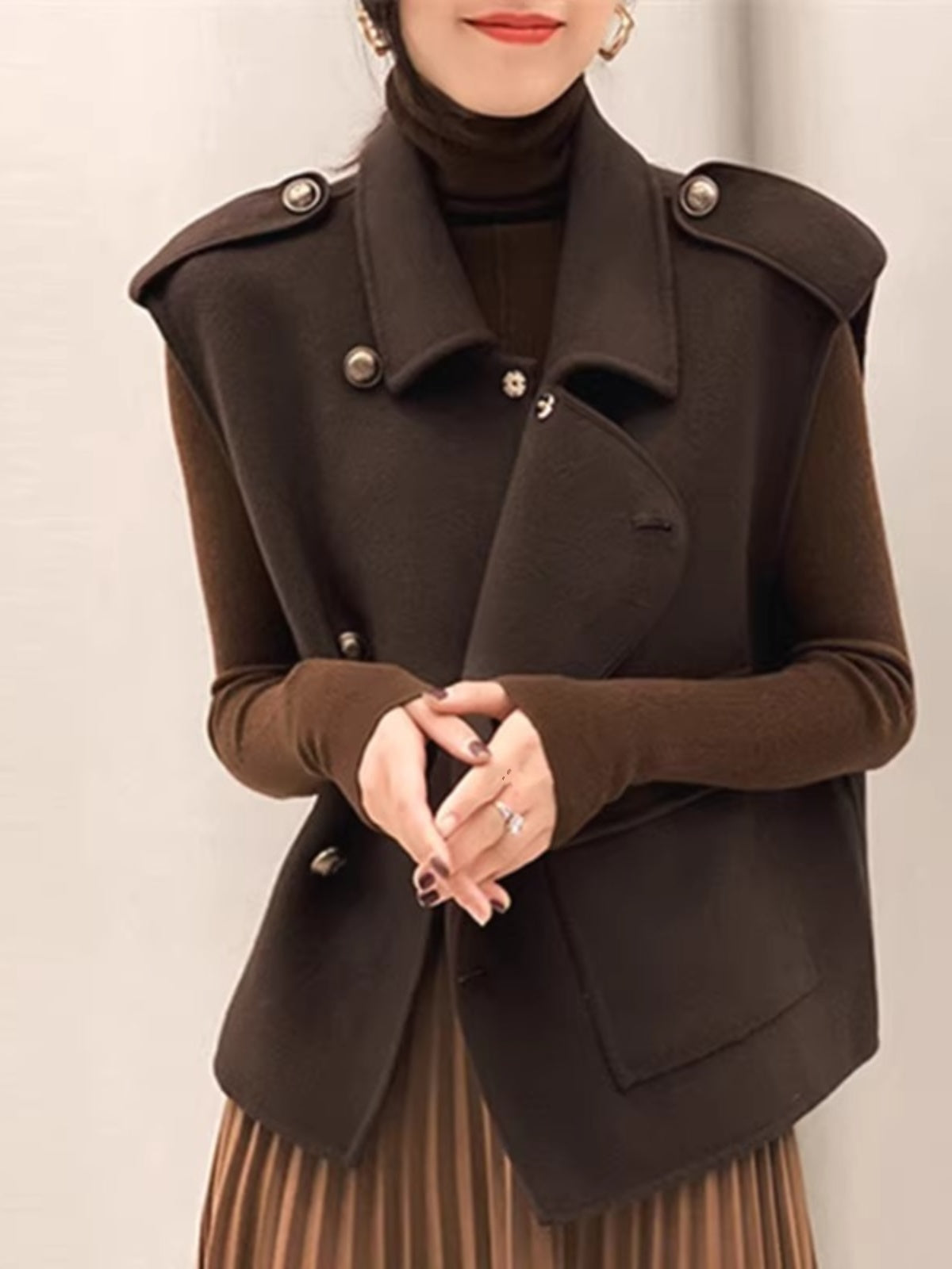 Brend endirimli mağaza endirimləri: İkiüzlü yun kaşmir jilet, qadın qısa, geniş, qolsuz hırka.