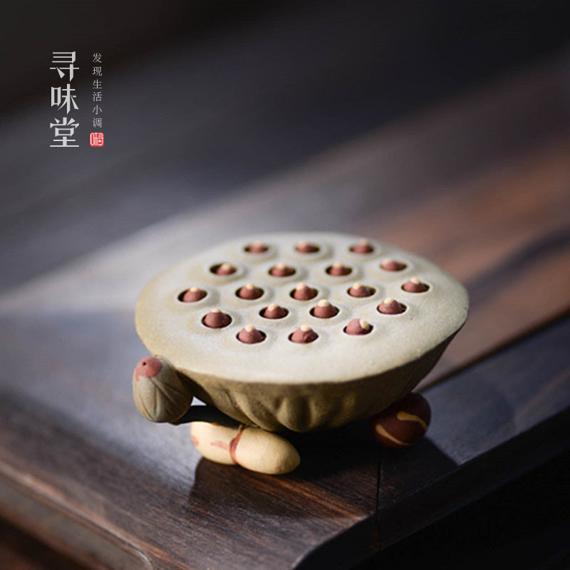 Yixing bənövşəyi qumlu lotus pod bəzəkləri｜Əl istehsalı kreativ lotus toxumu çay ev heyvanı örtüyü sahibi Kung Fu çay dəsti aksesuarlarını dəstəkləyə bilər