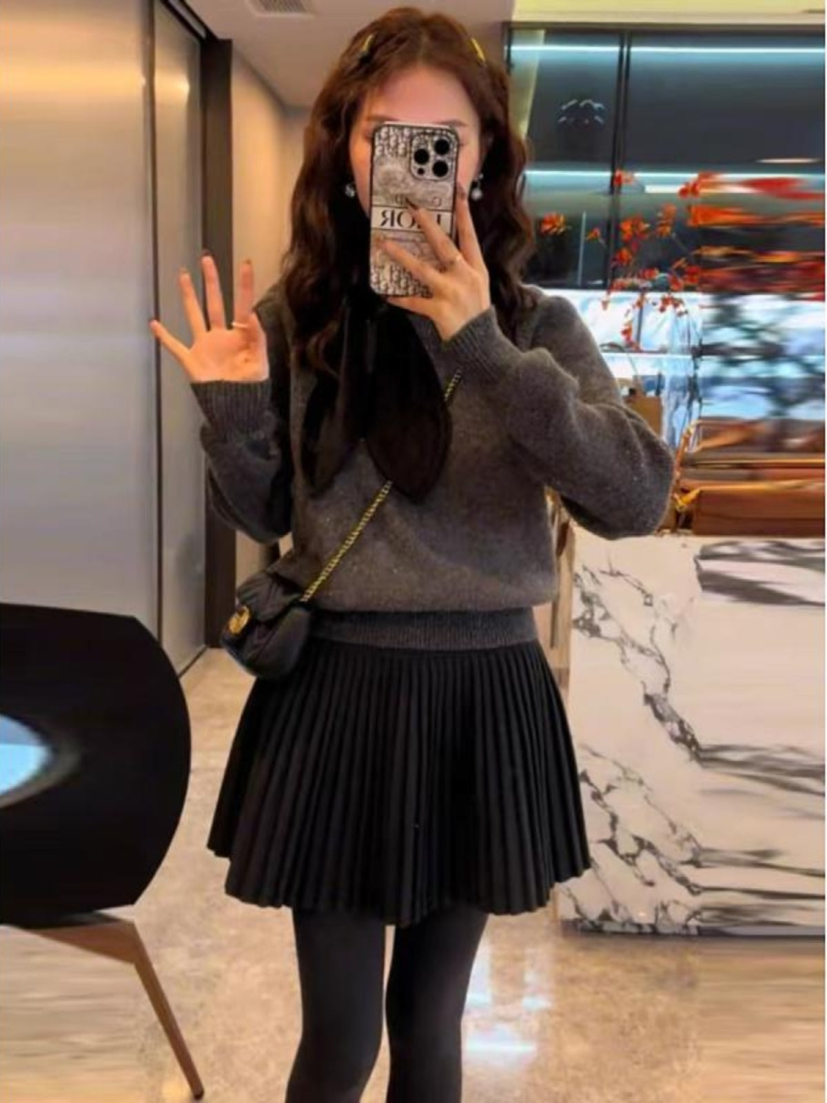 Qara yun qırçınlı mini ətək, böyük ölçülü qadın geyimləri, 2026-cı ilin yaz yeni dəbi, yüksək belli, çoxfunksiyalı A-xətti ifşaya qarşı ətək.