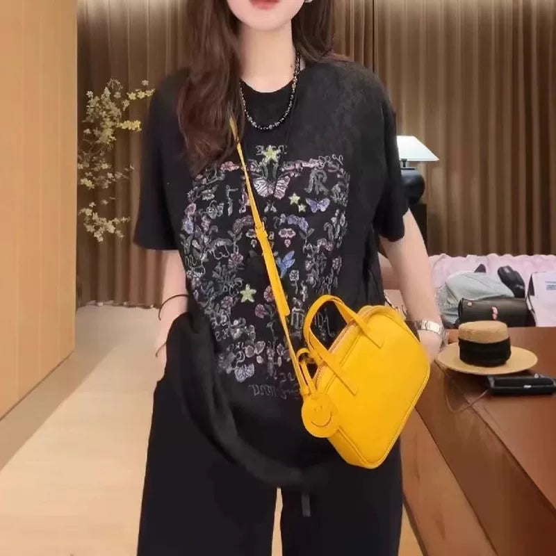 Qadınlar üçün qalın printli qısaqol futbolka, 2026-cı il yayı, böyük ölçüdə, geniş formada, arıqladıcı, yeni və çoxfunksiyalı köynək.