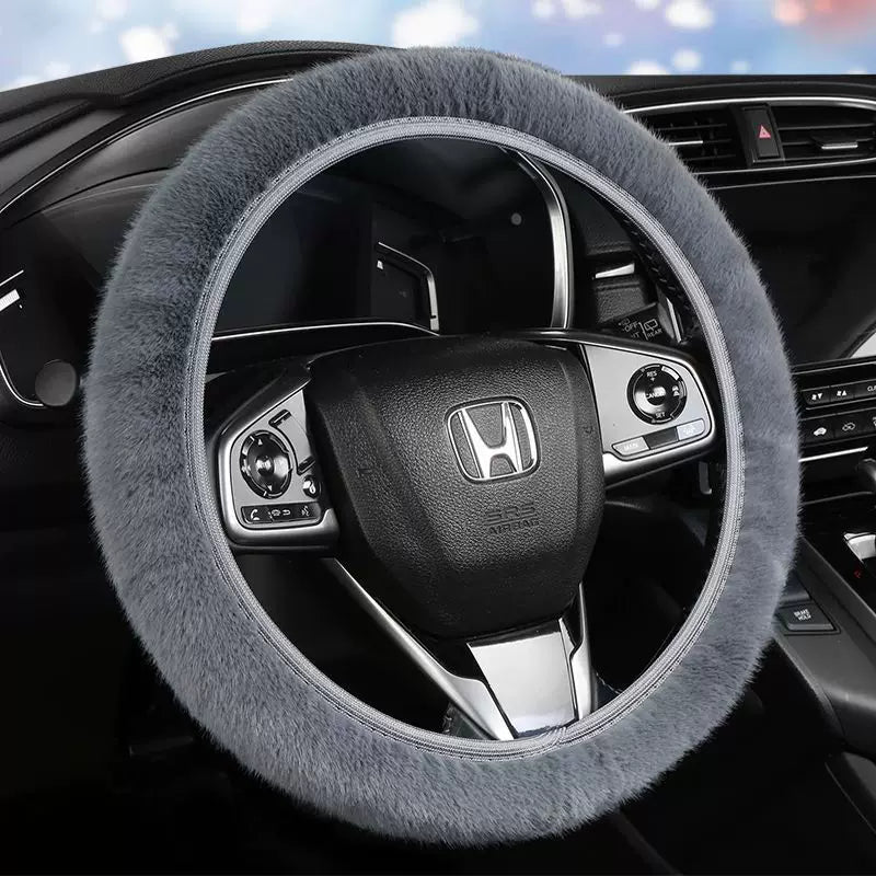 Car steering wheel cover, soft, warm, non-slip, soft and comfortable for winter, universal car interior accessory.