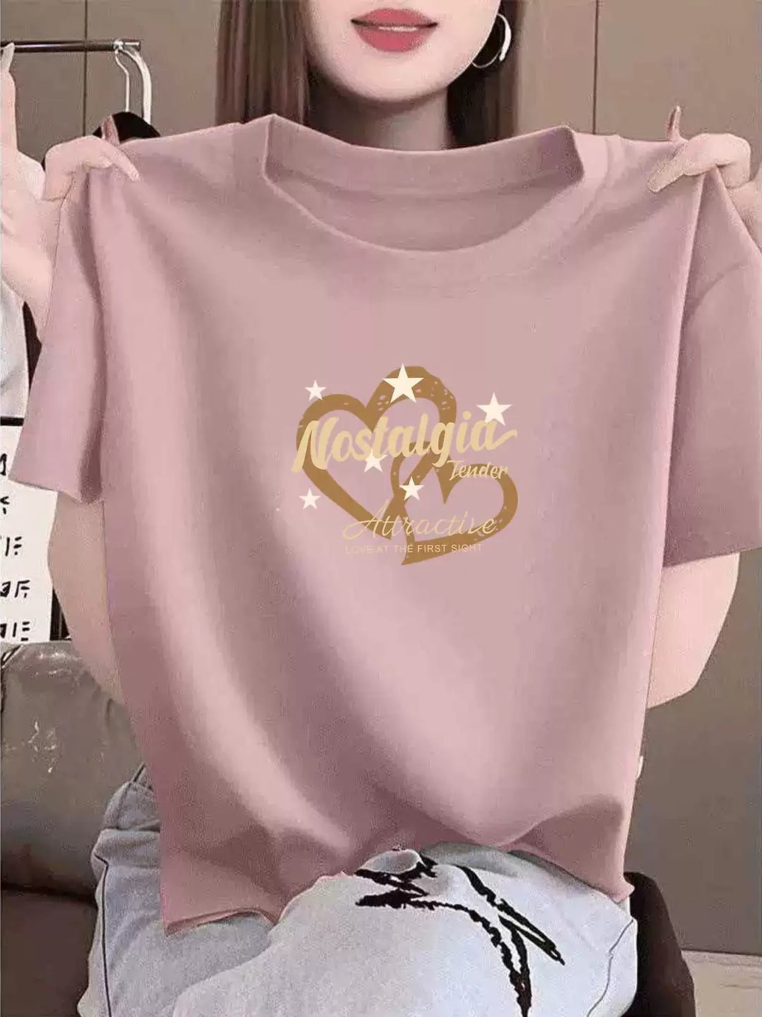 Ağacdələn yay sağ çiyinli təmiz pambıq qısaqol qadın köynəyi 2026 məşhur sarı əsas moda çox yönlü top