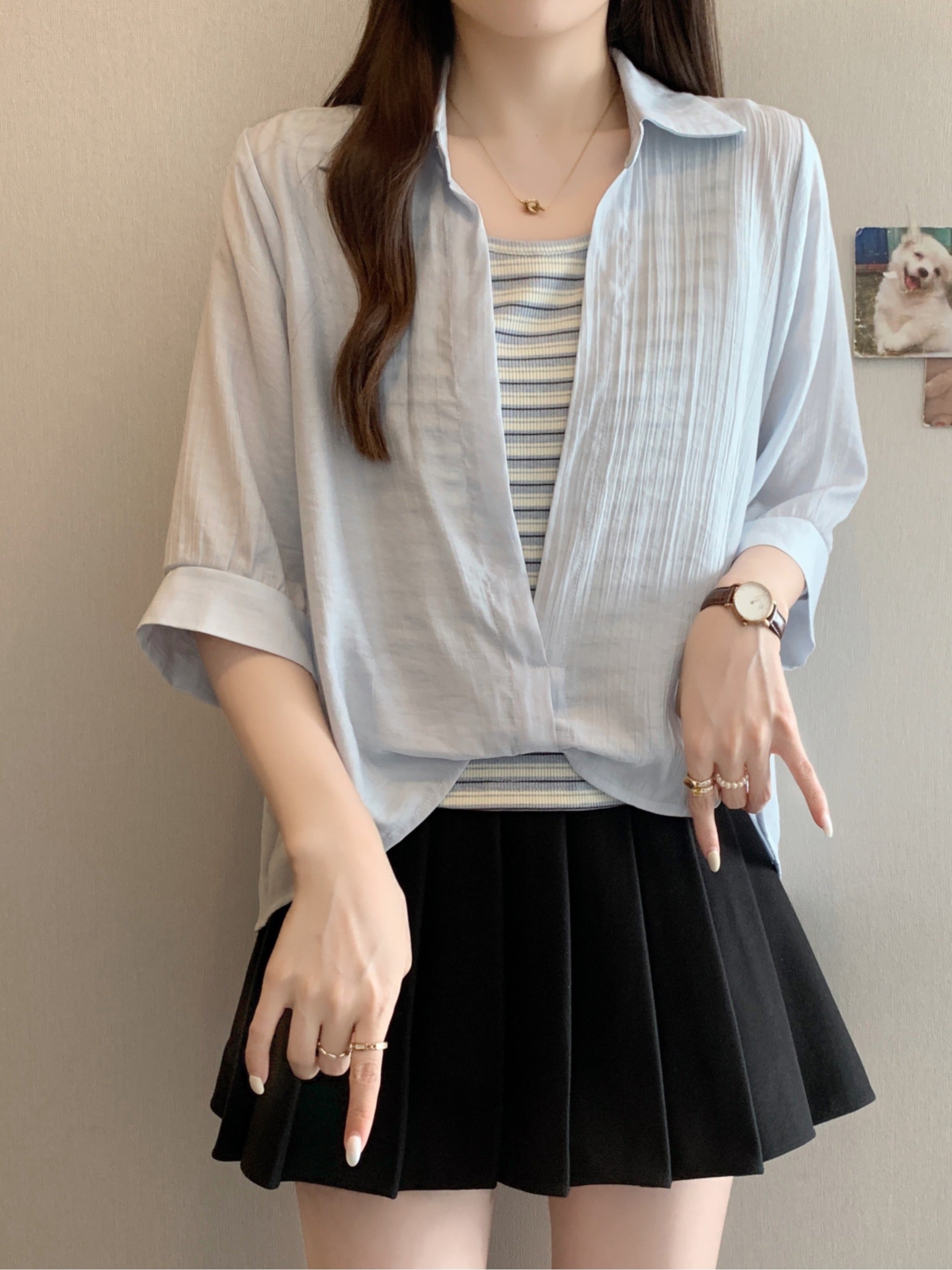 Qadınlar üçün böyük ölçülü dizaynlı, düyünlü süni iki hissəli qısaqol köynək, 2026-cı ilin yayı, geniş formalı, şık və gözəl, dəbli top.