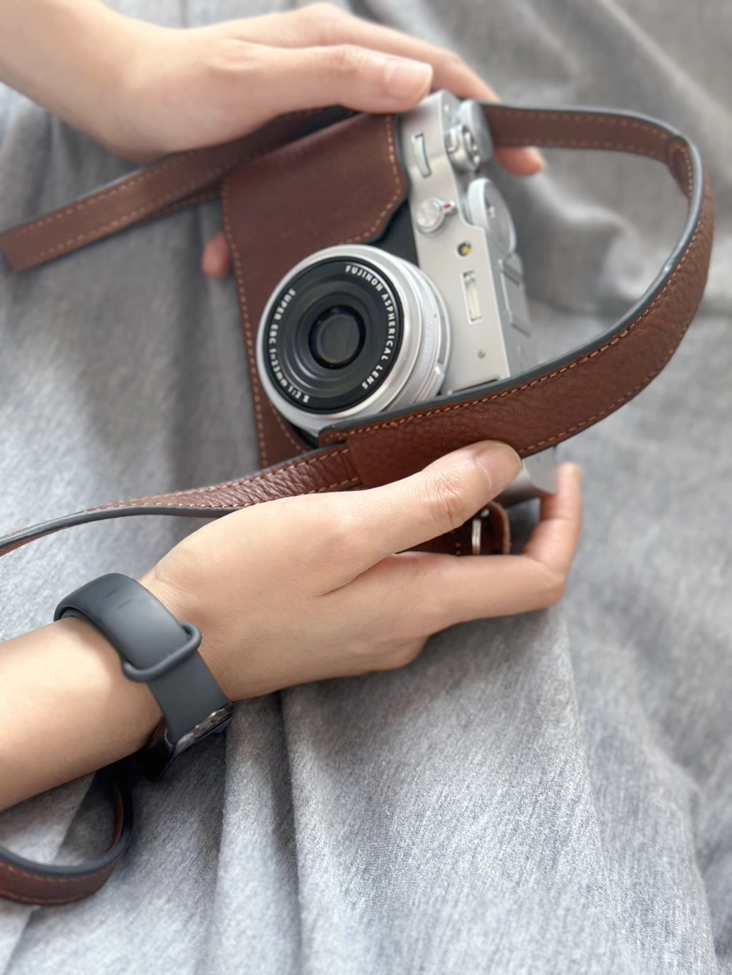 Fujifilm XS20 dəri qoruyucu qutu XT5 kamera çantası XM5XT50XT30 birinci, ikinci və üçüncü nəsil X100Vi baza aksesuarları