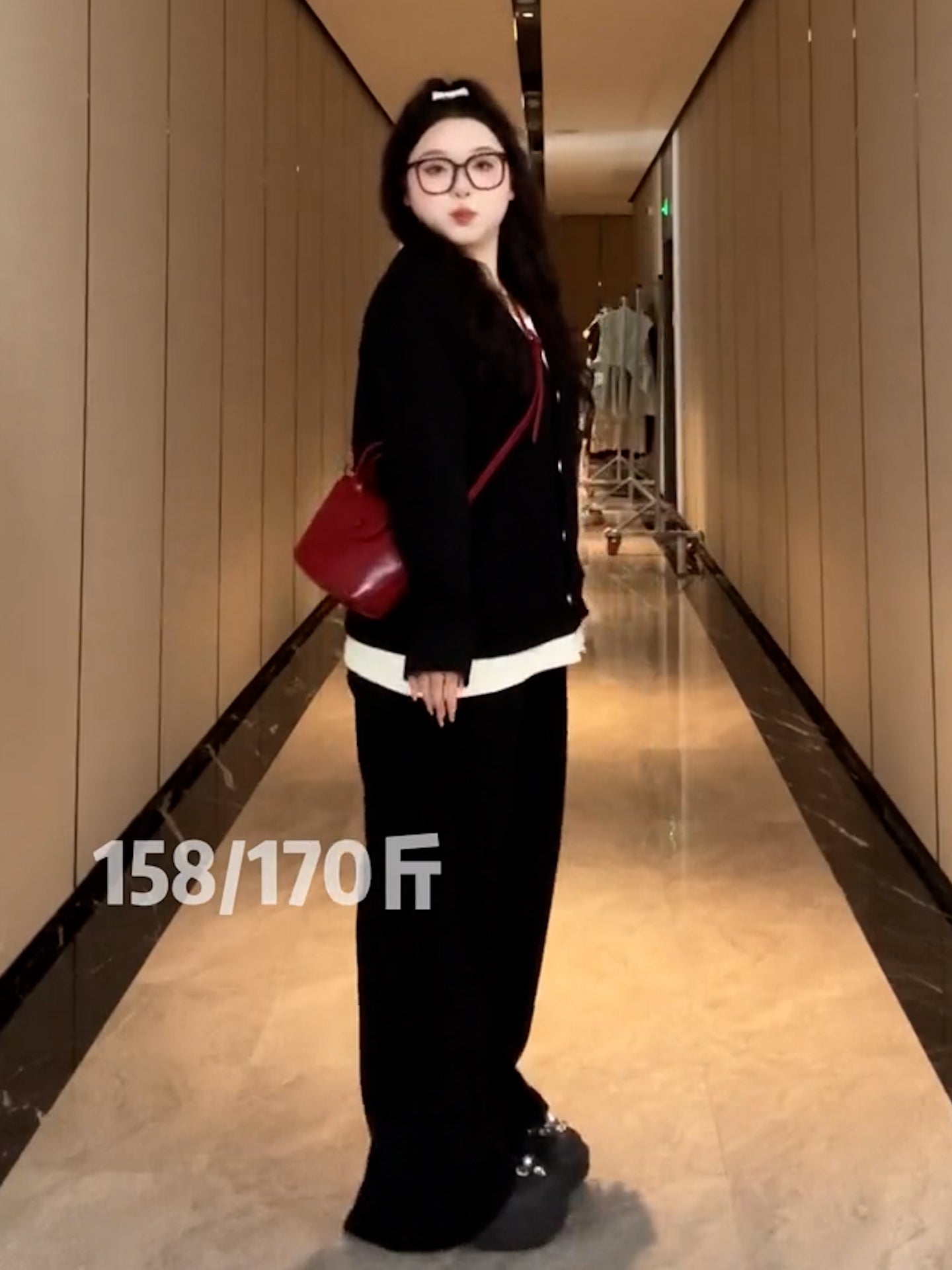 Plus size women's clothing, very cute early fall set, slimming faux two-piece shirt and elastic waist pants, two-piece set.