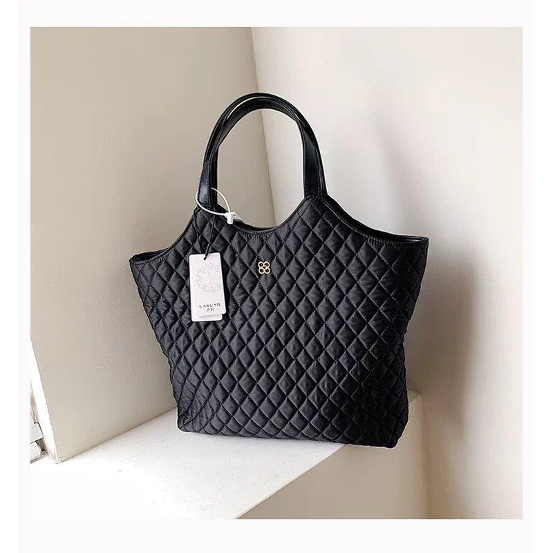 High-end women's bag, fashionable new style, 2024, fashionable bag, shoulder bag, large capacity, city bag.
