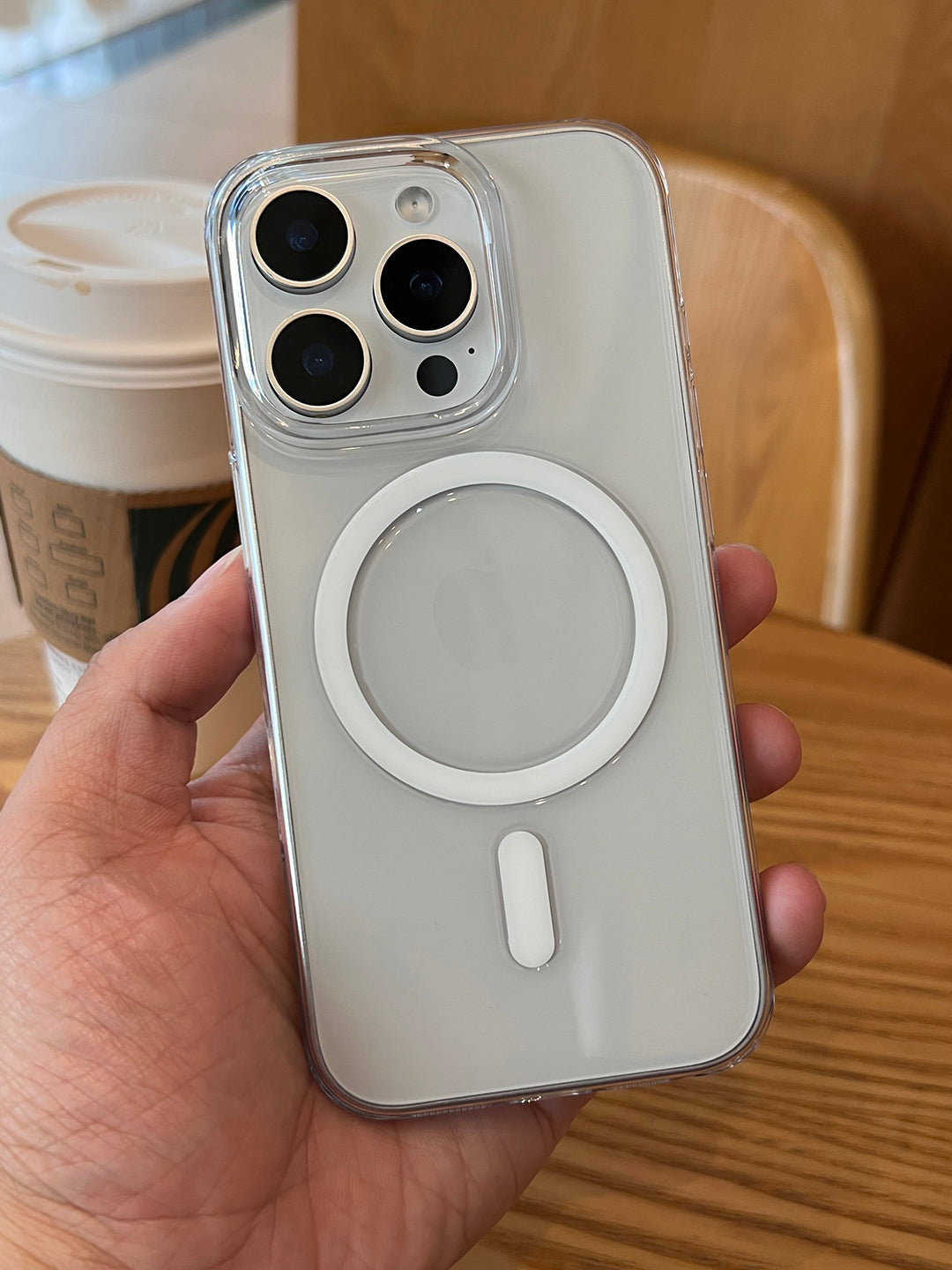 Sararmaq asan olmayan və Apple 16promax maqnit cib telefonu qutusu kamera düyməsi üçün uyğun olan şəffaf sərt çanta hamısı bir yerdə iPhone 15promax qoruyucu qutu 17 sadə yüksək dəqiqlikli MagSafe ultra nazik