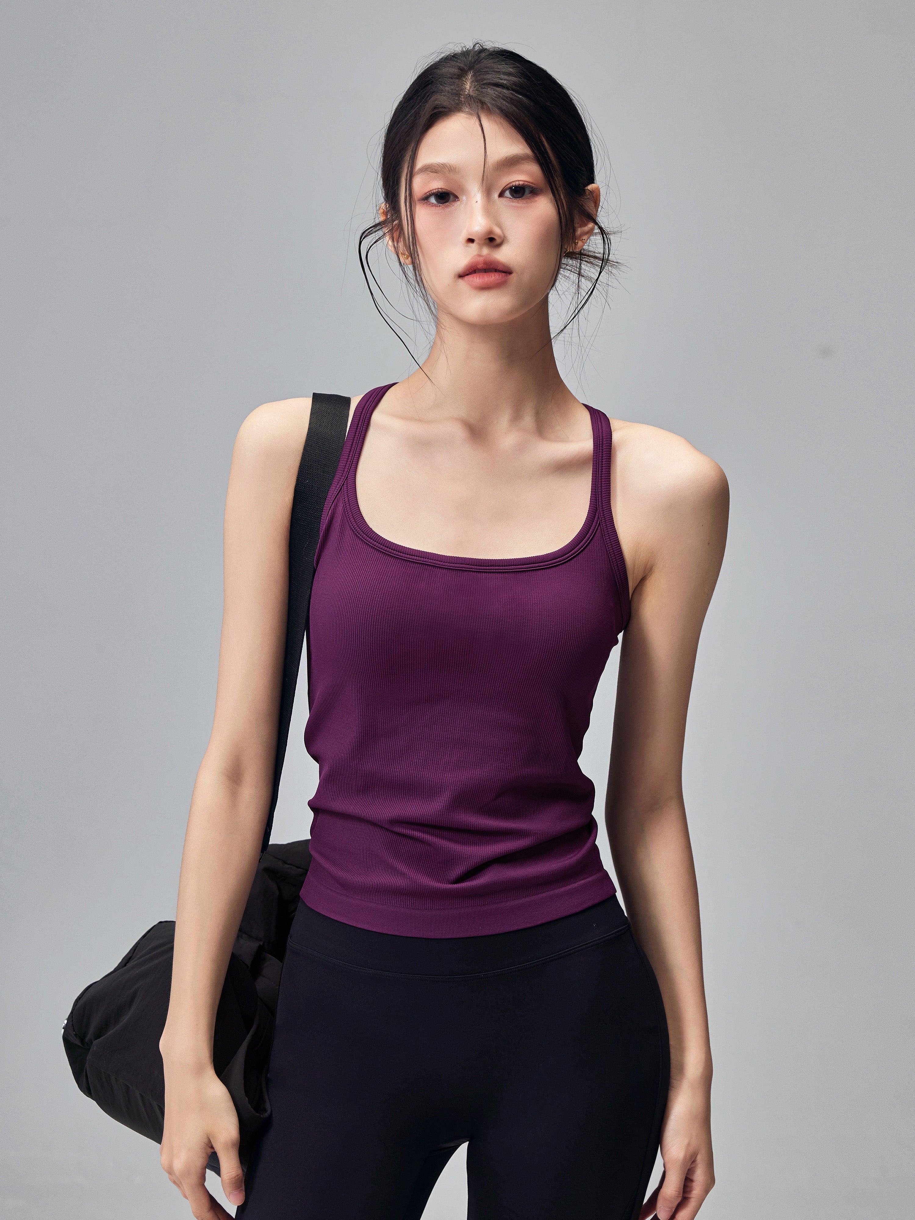 Fitness qız yoqa jileti I formalı zərbəyə davamlı hamısı bir yerdə idman büstqalteri xarici geyimi elastik asma Pilates top