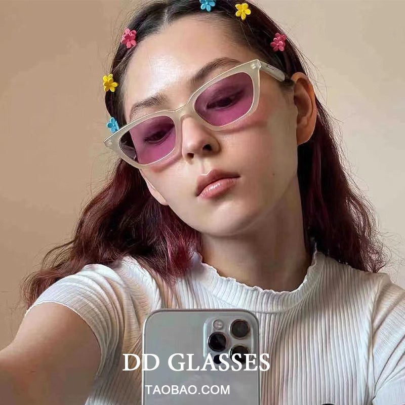 Wang Jiaer-in eyni gm günəş eynəyi kişilərin dəbli və yaraşıqlı retro yüksək səviyyəli pişik gözü günəş eynəyi polarizasiyalı internet məşhurunun kiçik çərçivəsi