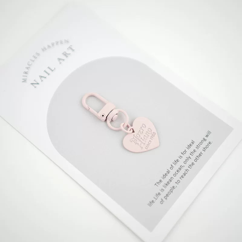 Ürək formalı kulon, konfet rəngli şarf, AirPods metal açar zənciri, Koreya hərfli qulaqcıqlar, çantalar üçün ürək formalı aksessuarlar.