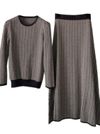 2025 Payız/Qış Yeni Stil, Dəbli, Gənc, Retro Üslublu Yüksək Zolaqlı Örgü Top və Ətək İki Hissəli Dəst