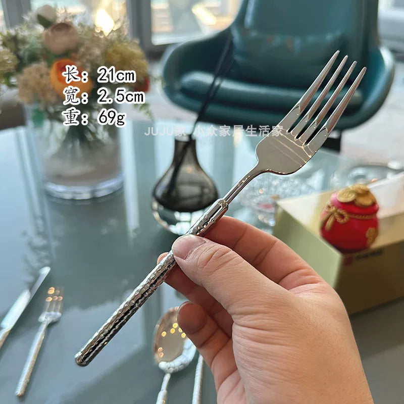 Fransız yüngül lüks almaz naxışlı uzun sap 304 paslanmayan poladdan hazırlanmış desert qaşığı və çəngəl biftek restoranı makaron kommersiya bıçaqları
