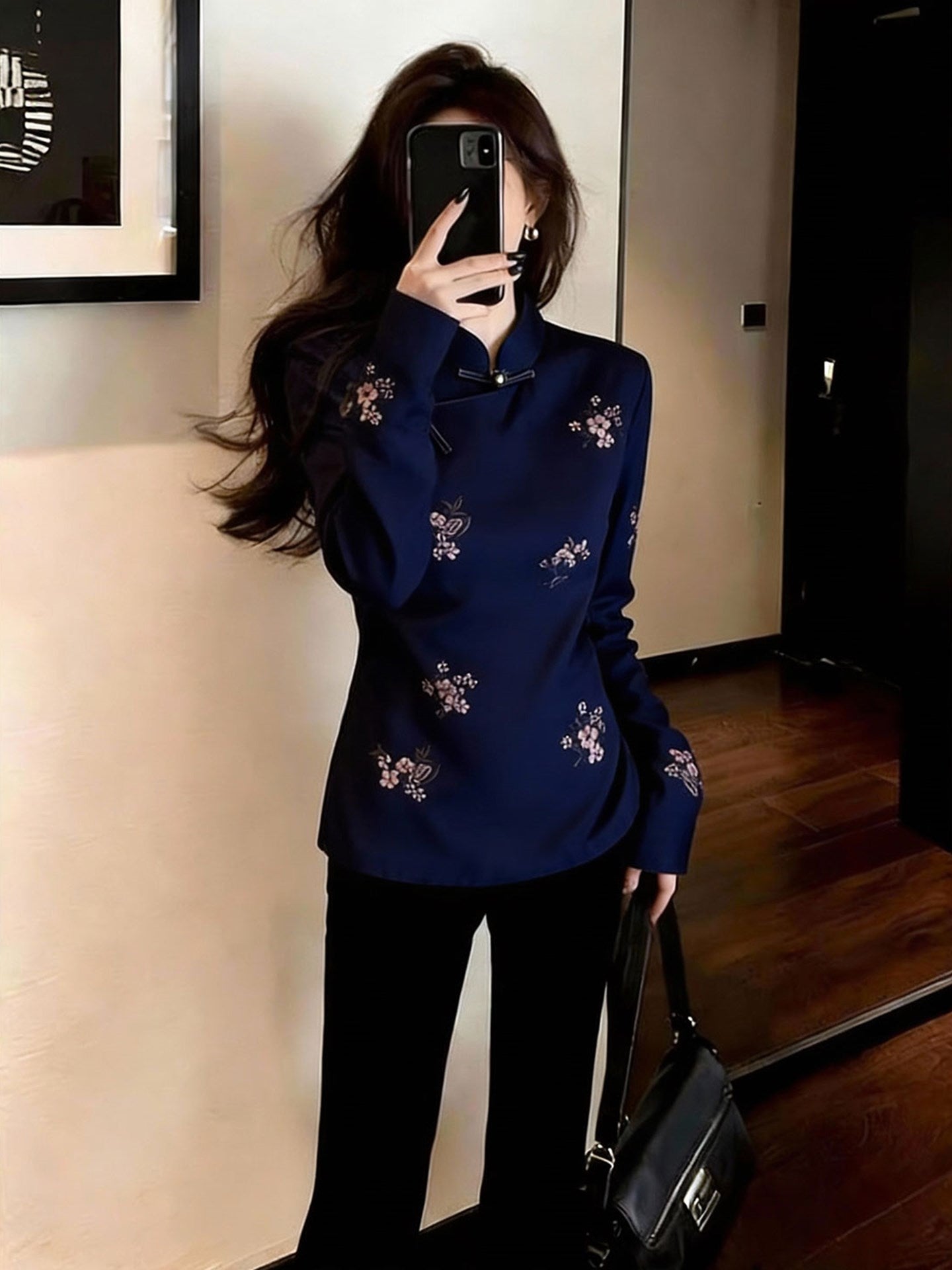 Coolerling 2026 Yaz Yeni Qadın Geyimləri Yüksək Səviyyəli Lüks Arıqladıcı Yetkin Üslublu Top