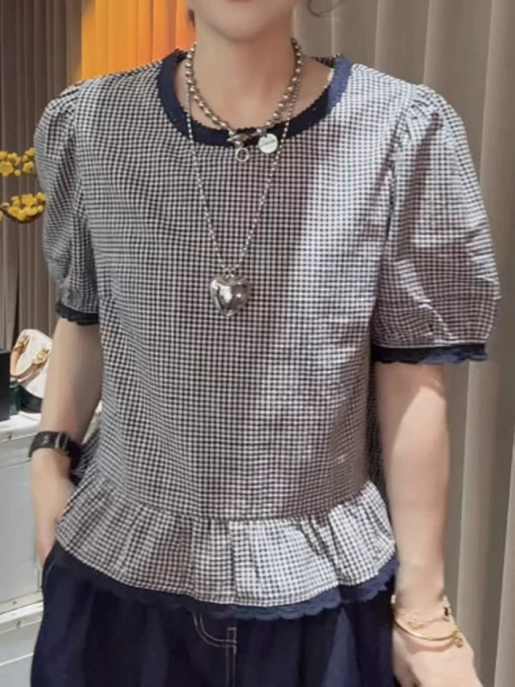 Koreya üslubunda büzməli, yamaqlı qısaqol köynək, 2026 yeni model, qadın yayı böyük ölçüdə, bel nahamarlaşdıran dama-dama köynək.