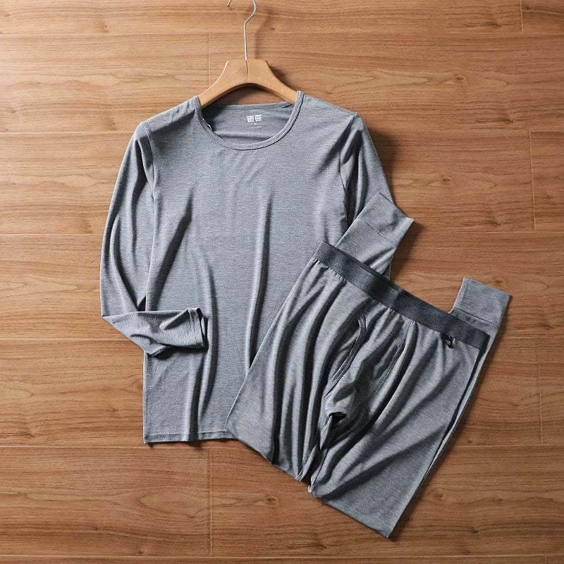 Yüksək reytinqli Yapon idxalı! Ultra nazik, öz-özünə qızan, yüksək elastikliyə malik uniseks termal alt paltarı dəsti.