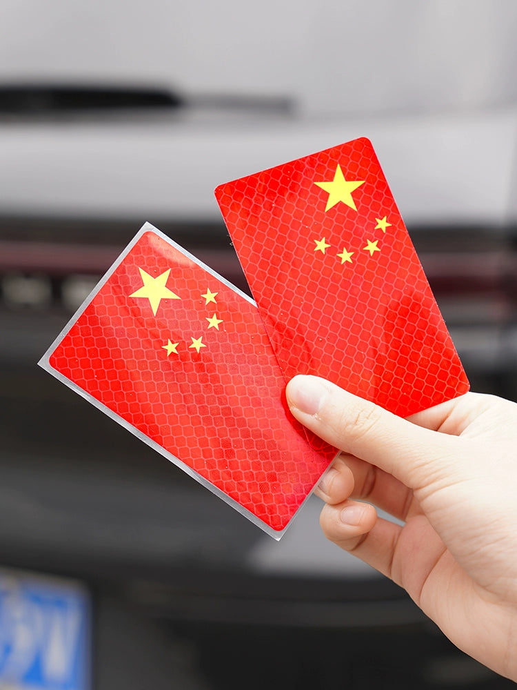 Avtomatik Güclü Yansıtıcı Etiket Beş Ulduzlu Qırmızı Bayraq Bamper Etiketləri Yaradıcı Modifikasiya Avtomobil Bədənini Gizlətmək 3D Çin Dekorativ Etiket Gecə Böyük