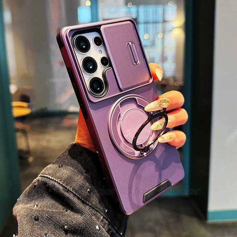 Samsung Galaxy S25 Ultra sürüşən linzalı telefon korpusu, S24 Plus maqnit dayağı, A17 yaradıcı dizaynı, S23 tam örtüklü linza, S20FE premium hiss, düşməyə davamlı yeni A56 modeli, qayışlı A55 ilə uyğun gəlir.