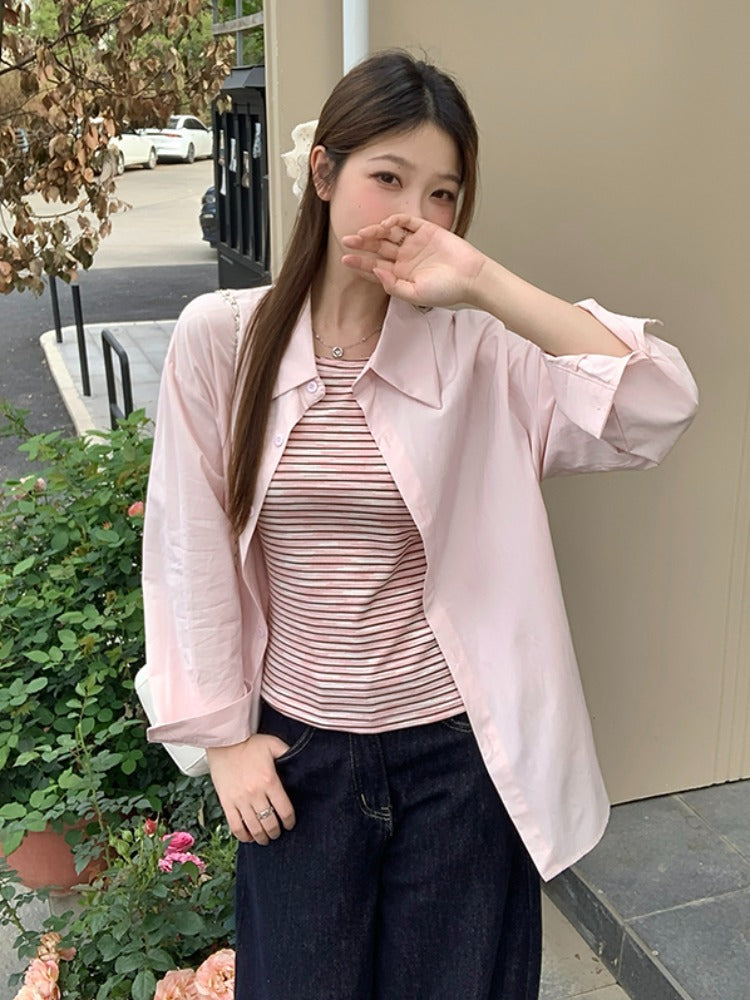 Zolaqlı mayka, kamzol, böyük ölçülü qadın geyimləri, 2026-cı il yayı üçün yeni dəb, incə oturacaq, qarın nahiyəsini gizlədən alt qat.