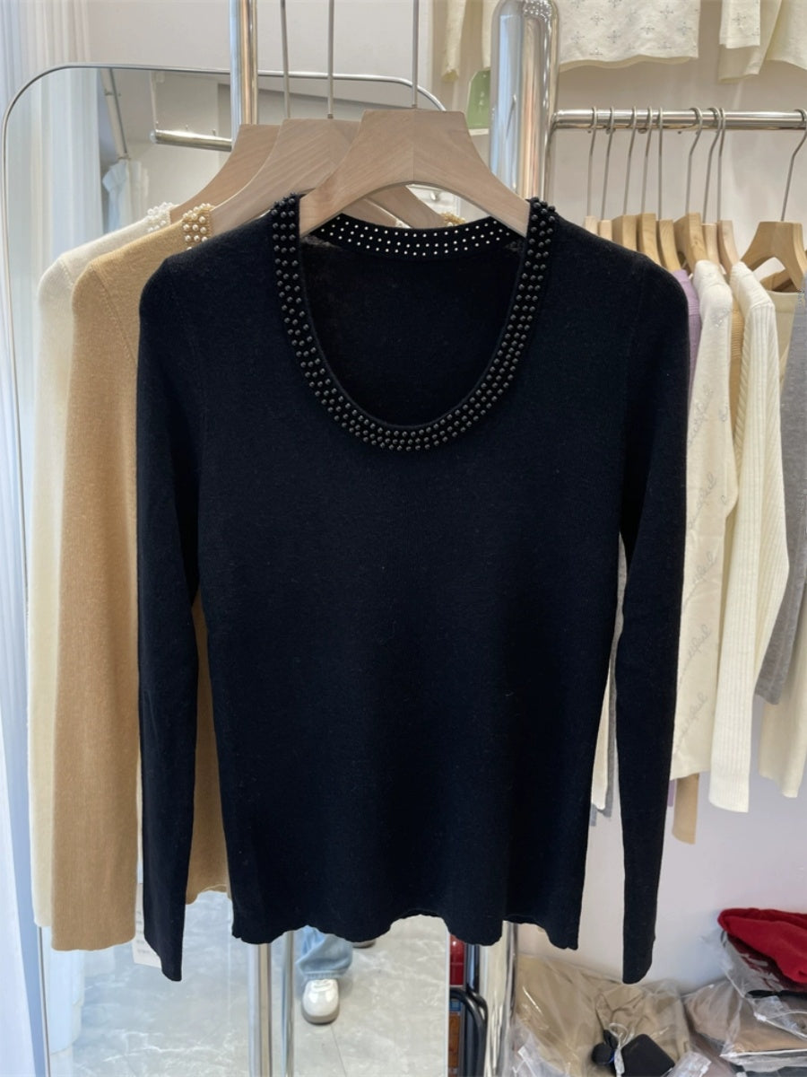 Women's large size U-shaped knitted sweater, autumn and winter design, beaded sweater, loose and slimming top