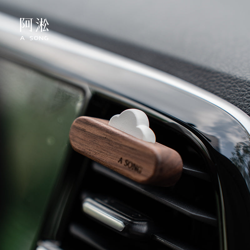 "Üzən Bulud" Orijinal Bərk Taxta Avtomobil Hava Çıxışı Aromaterapiya Aroma Diffuzor Avtomobil Ətri Fantaziya