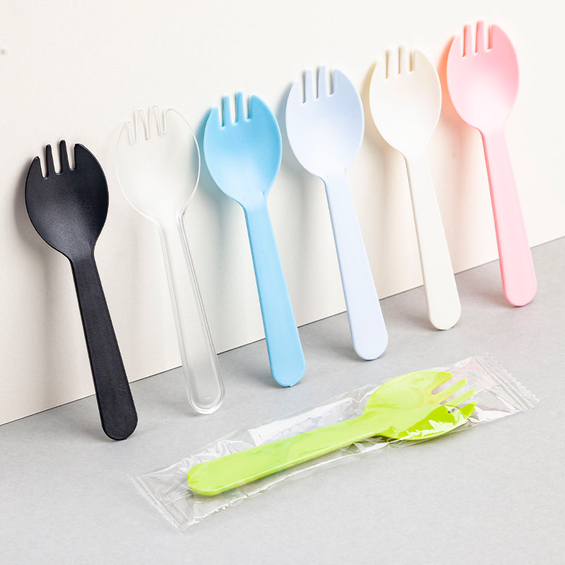 Qatılaşdırılmış plastik birdəfəlik qaşıq Ayrı-ayrılıqda qablaşdırılan desert dondurma tortu çəngəl qaşığı meyvə çömçəsi bişmiş şirin kartof qaşığı