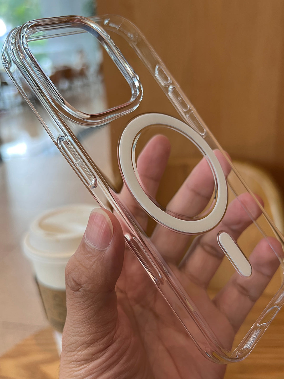 Sararmaq asan olmayan və Apple 16promax maqnit cib telefonu qutusu kamera düyməsi üçün uyğun olan şəffaf sərt çanta hamısı bir yerdə iPhone 15promax qoruyucu qutu 17 sadə yüksək dəqiqlikli MagSafe ultra nazik