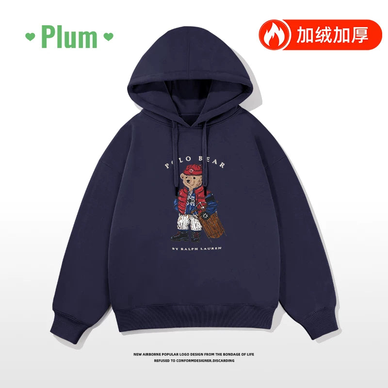 Zhou Yutong-un Amerika retro tünd göy rəngli sviter, qadın 2025-ci il yeni payız və qış stilində, flis astarlı və kiçik ayı naxışı ilə qalınlaşdırılmış.