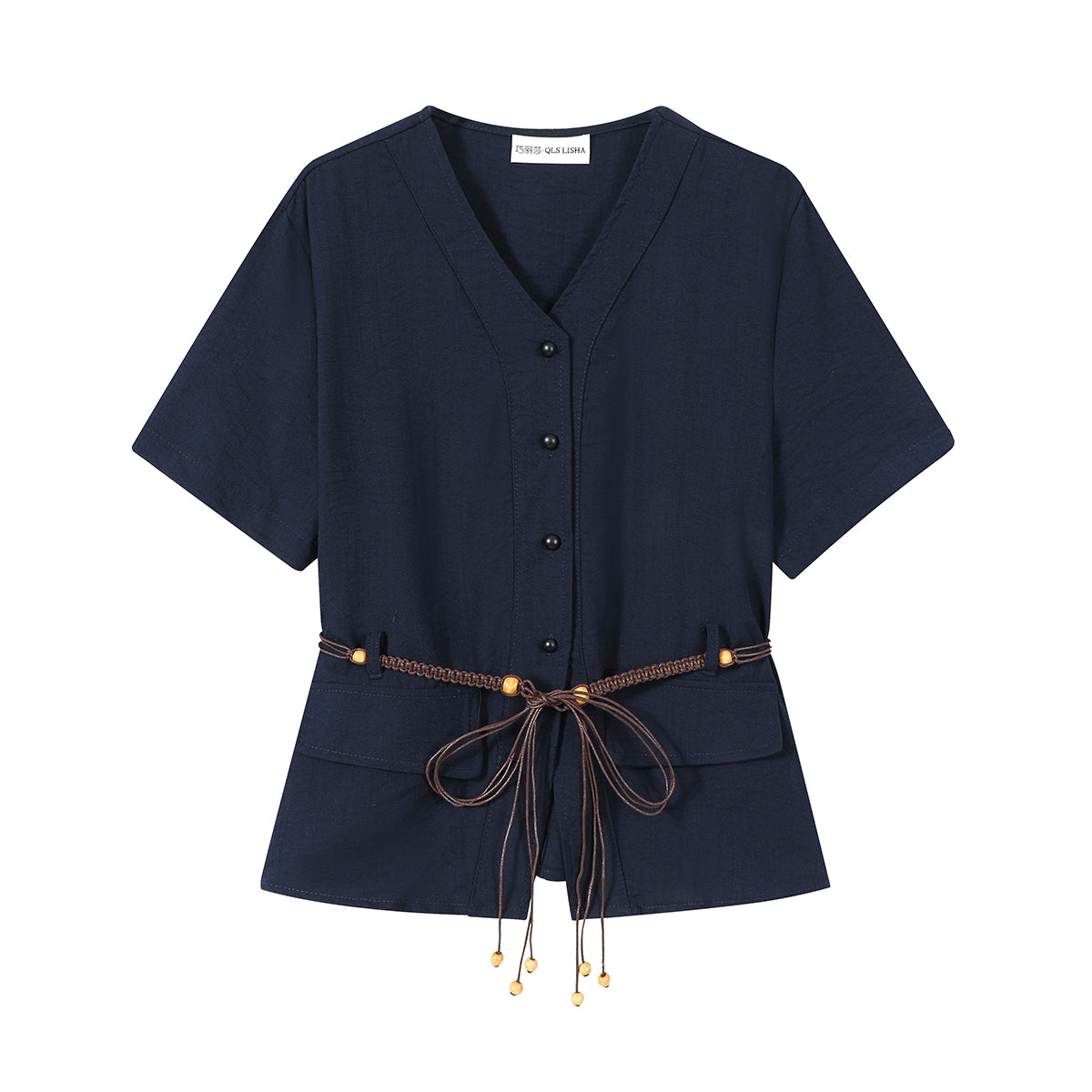 Cholisa-nın bu il qadınlar üçün nəzərdə tutulmuş dəbli və gözəl qısaqol köynəyi özünəməxsus dizayna malikdir və işə-gəliş üçün idealdır.