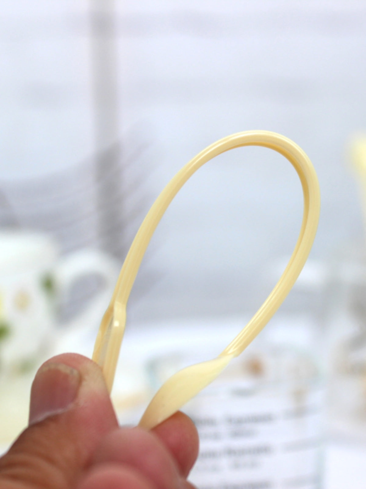 Birdəfəlik plastik qəhvə qarışdıran qaşıq ofis qəhvə qaşığı dadma qaşığı ağ sarı qarışdıran kiçik qaşıq