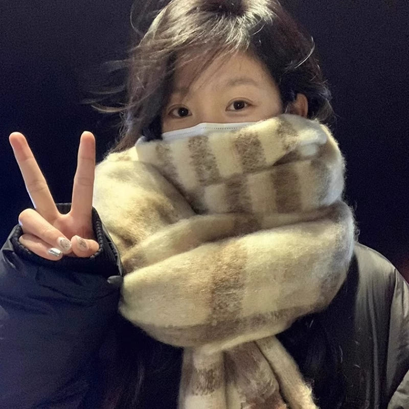 Fala Armani scarf for women, new 2025 fall/winter fashion, elegant and warm neck warmer for couples.