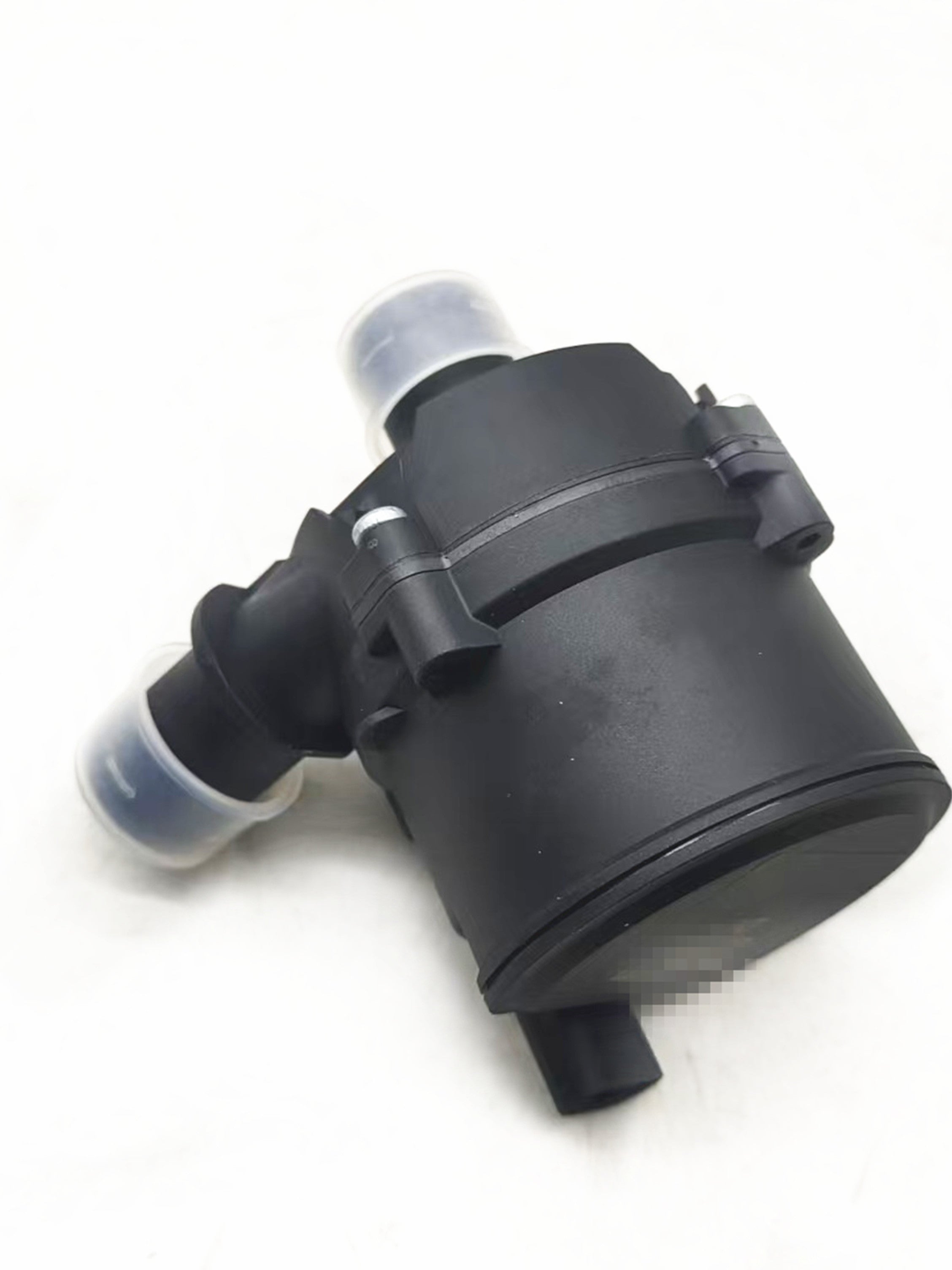 Cooling auxiliary water pump and heater accessories for Land Rover Discovery Sport, Range Rover Velar and Discovery 5 Sport.