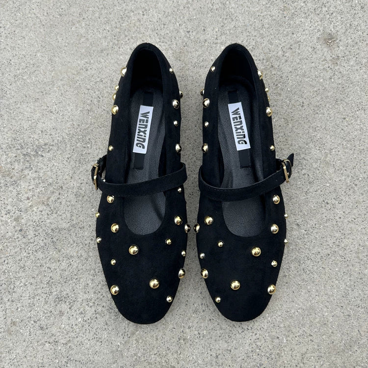 İspan küçə geyimləri brendinin 2025-ci il yeni zamşa tikmələri ilə düz gündəlik çox yönlü tək qayışlı aşağı kəsikli qadın ayaqqabıları