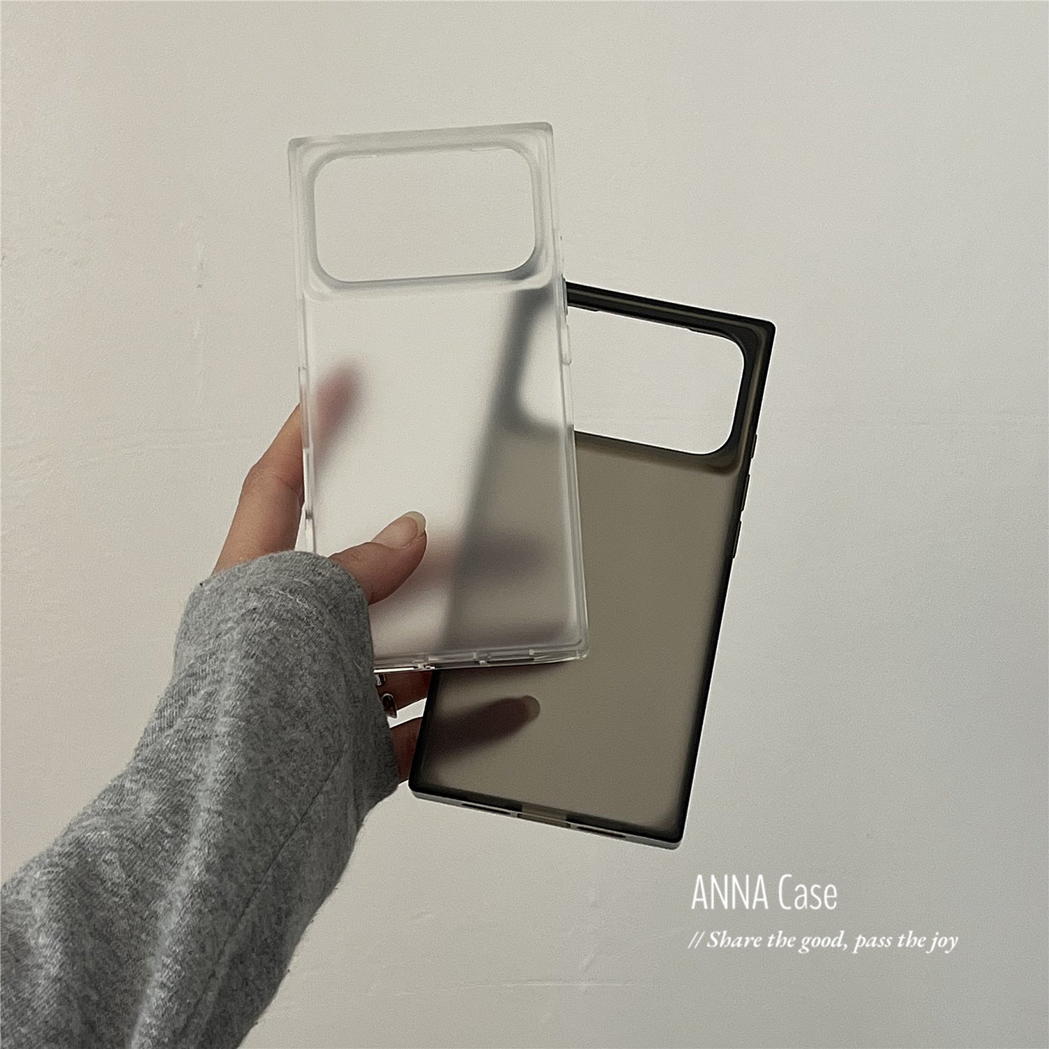 ANNACASE Premium Minimalist Şəffaf Qara və Ağ Buzlu Kvadrat Telefon Çantası, Apple 17 Yeni Model, 15 Pro Tam Örtük, Kişilər və Qadınlar üçün 16 Pro Max Düşməyə Qarşı Qoruyucu Çanta.