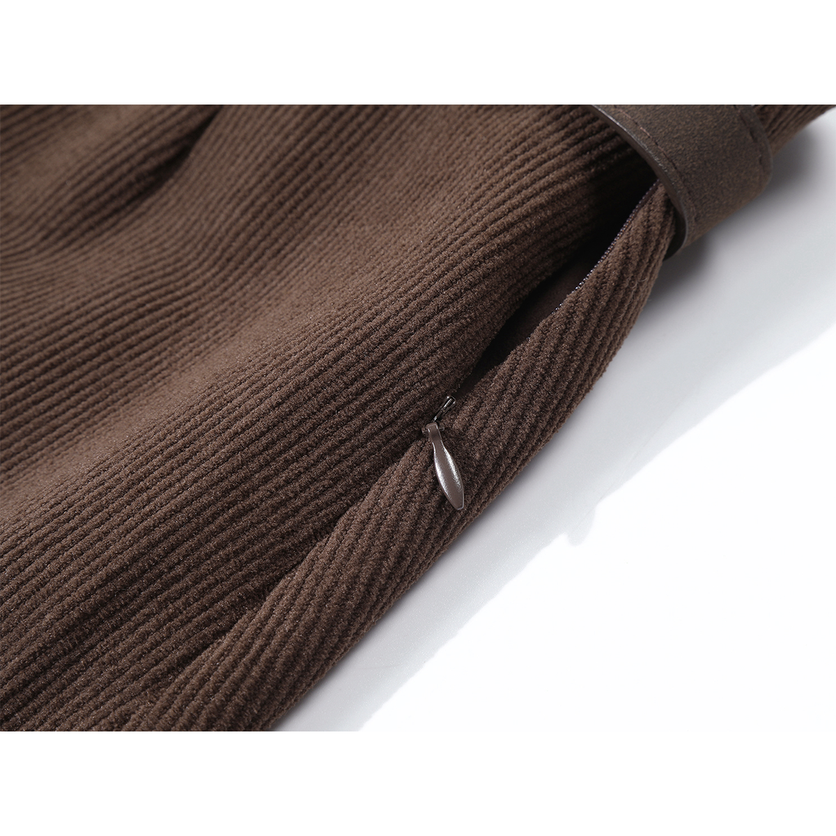 Chola Lisa Retro Corduroy Midi Ətək Qadınlar üçün 2026-cı ilin yaz və payız yeni stili yüksək belli, çoxfunksiyalı, kalçaya bərkidilmiş qəhvəyi A-xəttli mini ətək