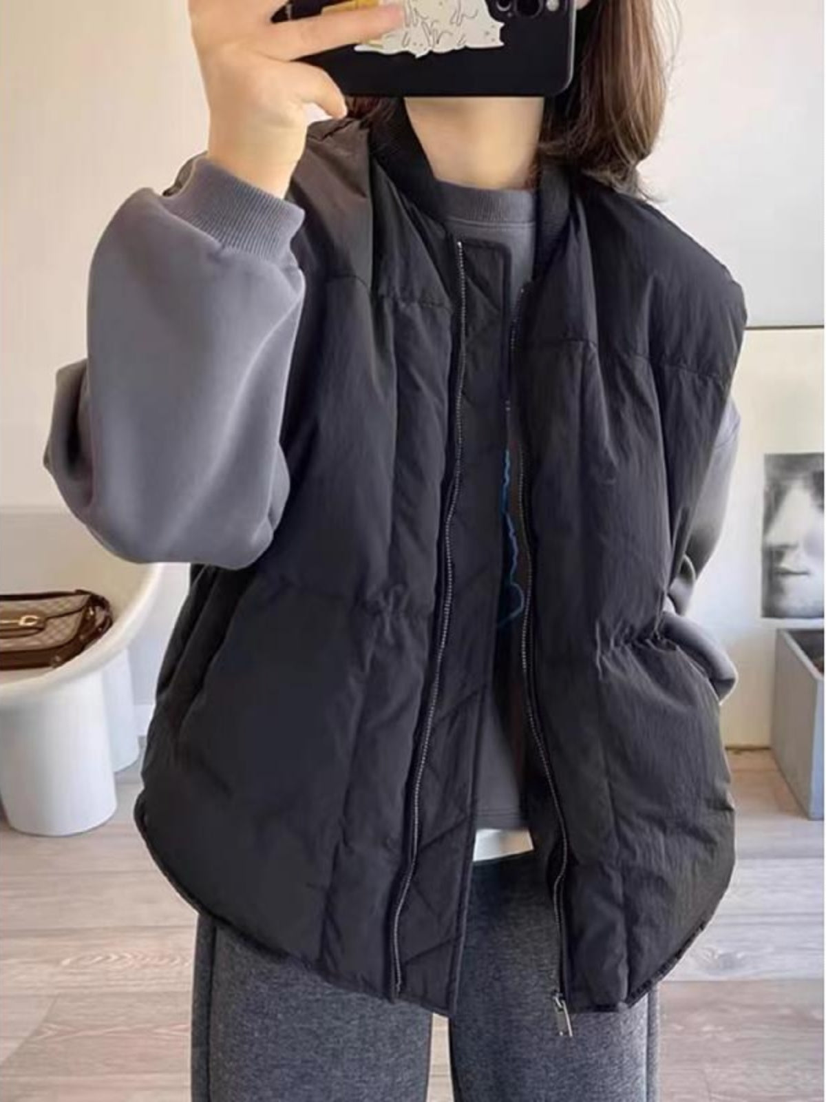 2026-cı ilin qışı üçün isti və şık pambıqdan hazırlanmış jilet, böyük ölçülü qadınlar üçün uyğundur, dəbli və arıqladıcı qolsuz palto.