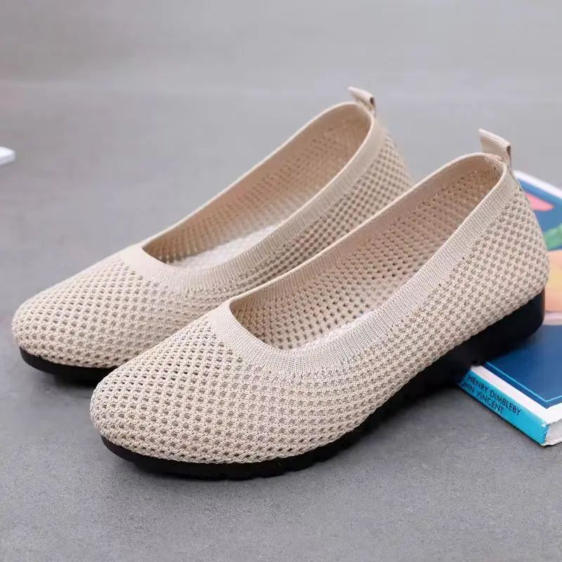 Yay Yeni Böyük Ölçülü Qadın Ayaqqabıları Moda Mesh Hollowed Ou