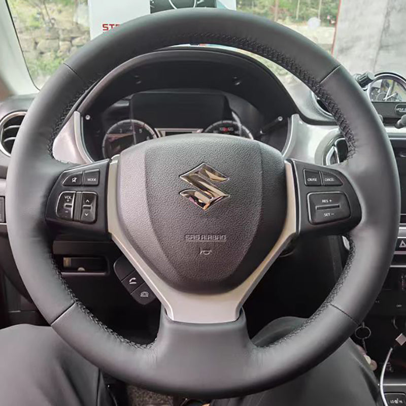 Suzuki Vitara steering wheel cover, genuine leather, 2017 model, hand-stitched, full coverage.