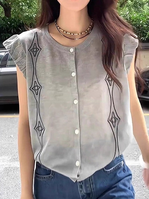 Koreya üslubunda dəbli romb naxışlı qısaqol köynək, yay boyu böyük ölçüdə, arıqladıcı və gözəl görünən, dolğun qızlar üçün şık və çoxfunksiyalı futbolka.