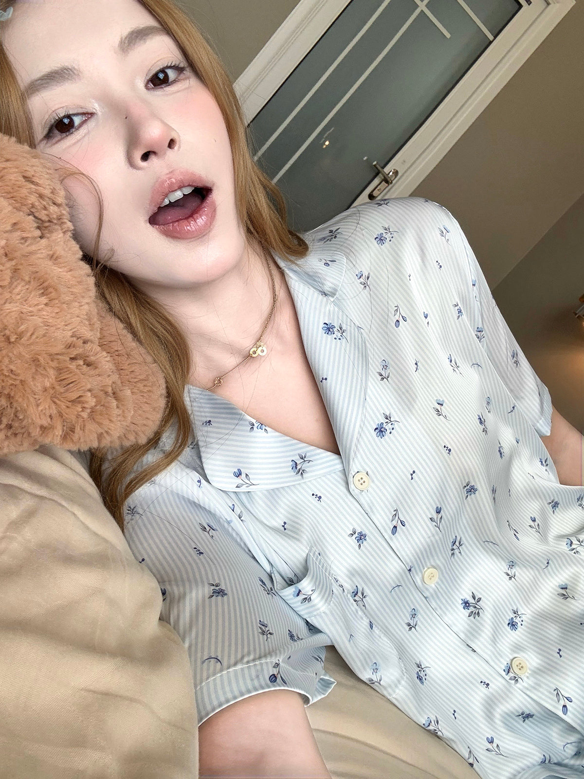 JoyceBra Şirin Çiçəkli Buz İpək Pijama Qadın Yay Sərin Boş Qısaqol Şort Ev Geyimi Dəsti