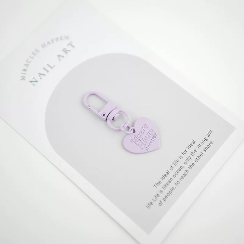 Ürək formalı kulon, konfet rəngli şarf, AirPods metal açar zənciri, Koreya hərfli qulaqcıqlar, çantalar üçün ürək formalı aksessuarlar.