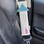 2025 Dizayner Orijinal Saf Pambıq Niş Stil Əl istehsalı Avtomobil Daxili Təhlükəsizlik Kəməri Çiyin Yastığı Koreya Kişi və Qadın Dekorları