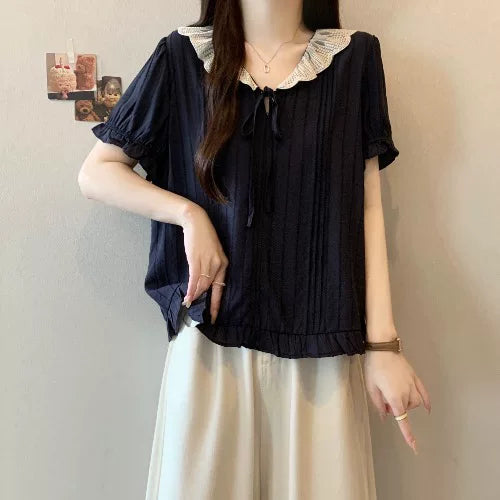 Tünd göy rəngli Peter Pan yaxası, düz çiyinlər, qısaqol köynək, böyük ölçülü qadınlar üçün yeni yay modası, arıqladan və geniş formada, çox şirin top.