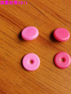 Avtomobil Təhlükəsizlik Kəmərinin Rəngini Dəyişdirən Uyğun Limit Toqqası Yerləşdirmə Tokası Bolt Sürüşməyən Düymə İsti ərimədən Əllə Quraşdırma