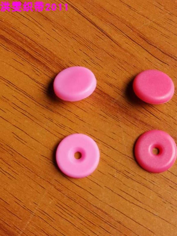 Avtomobil Təhlükəsizlik Kəmərinin Rəngini Dəyişdirən Uyğun Limit Toqqası Yerləşdirmə Tokası Bolt Sürüşməyən Düymə İsti ərimədən Əllə Quraşdırma