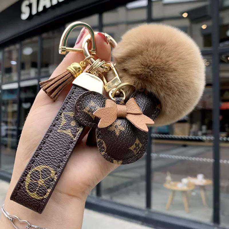 LV&GEDETE Rəsmi Flaqman Mağazası Avtomobil Açar Zəncir Kulonu Mickey Mouse Pom-Pom Açar Zəncirli Çanta Bəzək