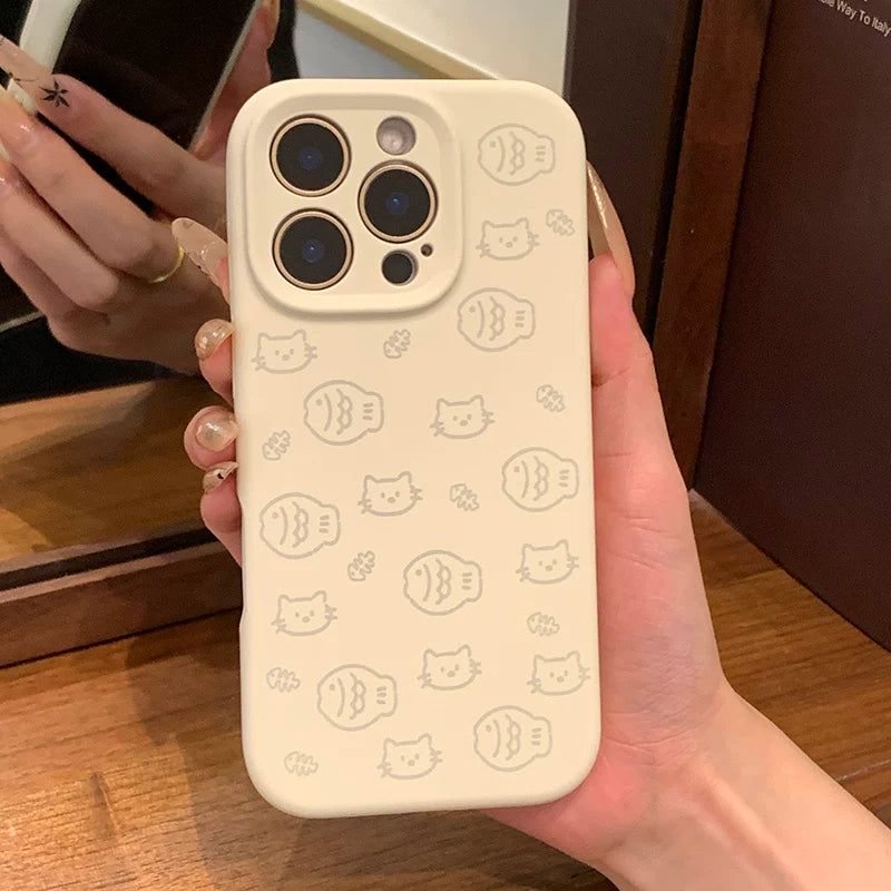 Rezin meyvə ins sadə xətlər kiçik balıq pişik maye silikon iPhone17promax mobil telefon üçün uyğun Apple 16pro Nuojiji 15 düşməyə qarşı 14 hər şey daxil kamera açarı sərt qabıq Hava