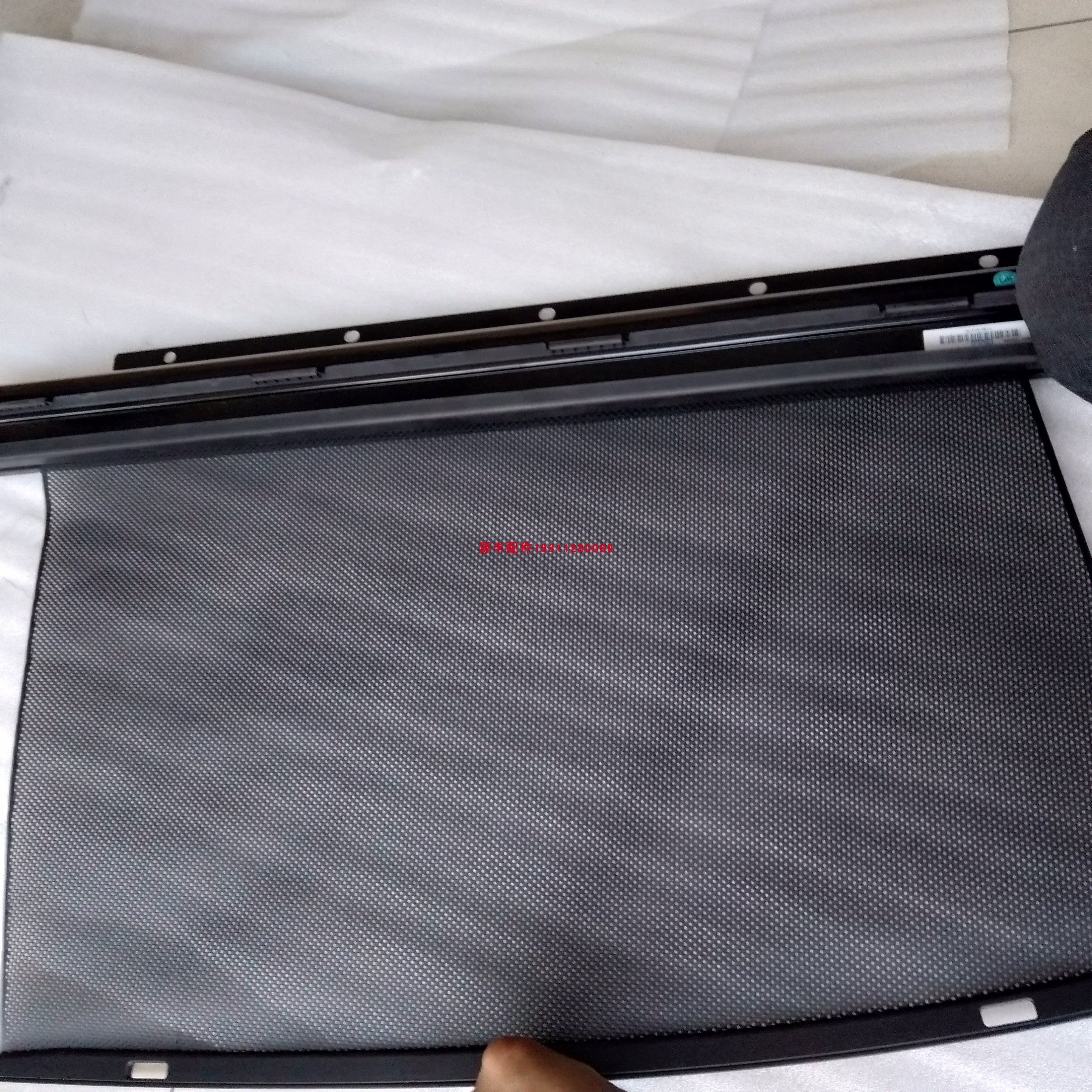 BMW 3 Seriyası F35 316 320 328 335 arxa qapı günəş şüşəsi pərdələri/rolikli jalüzlər üçün uyğundur.