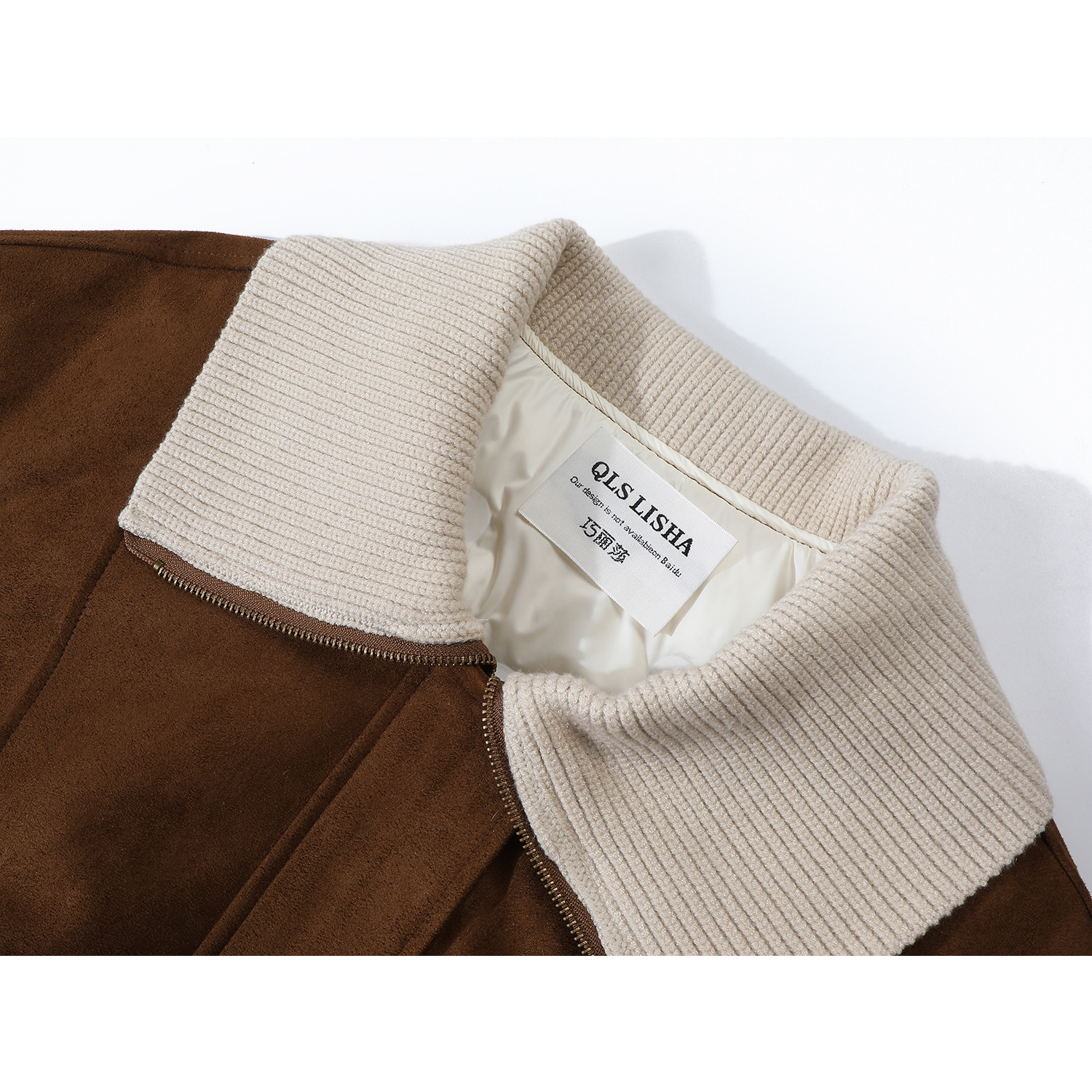 Cholisa-dan çox şirin qış paltosu, yüngül aşağı gödəkçə, qadın toxunma yamaq dizaynı, qalın və isti top